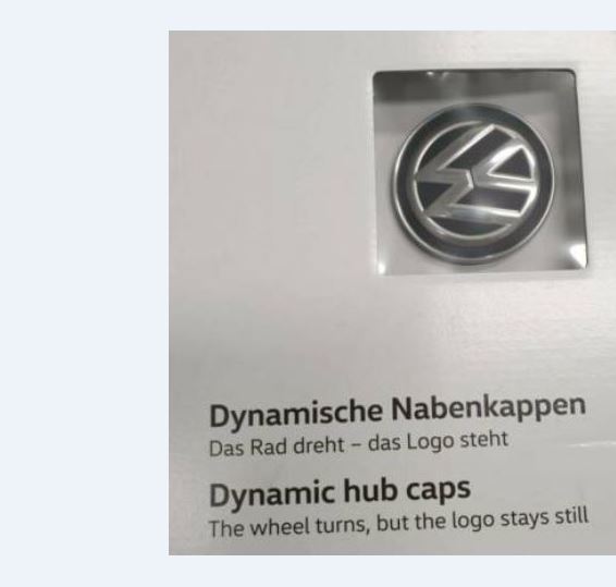 Disco coprimozzo piccolo VW in plastica nera per cerchioni in lamiera
