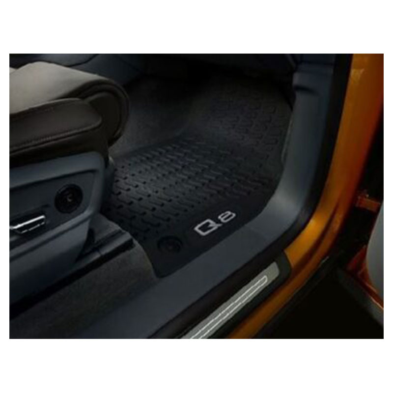 Coppia tappeti anteriori in gomma Originali Audi Q8 e RSQ8 modello 4M dal  2019 - Cod. 4M8061501 041 - De Pieri - shop online accessori e ricambi per  auto