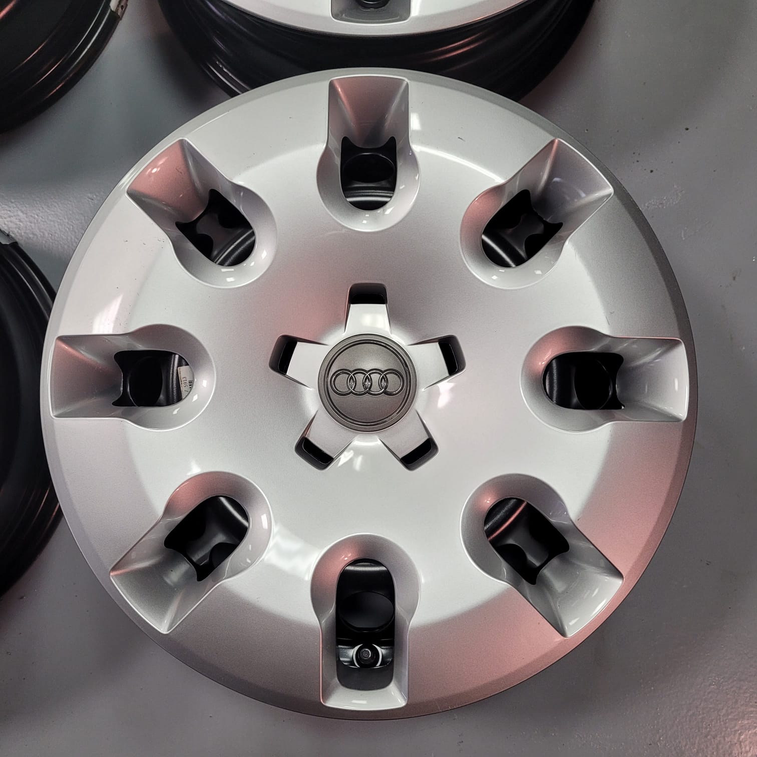Serie 4 cerchi x 15 Originali in ferro Audi A1 (2011 - 2018